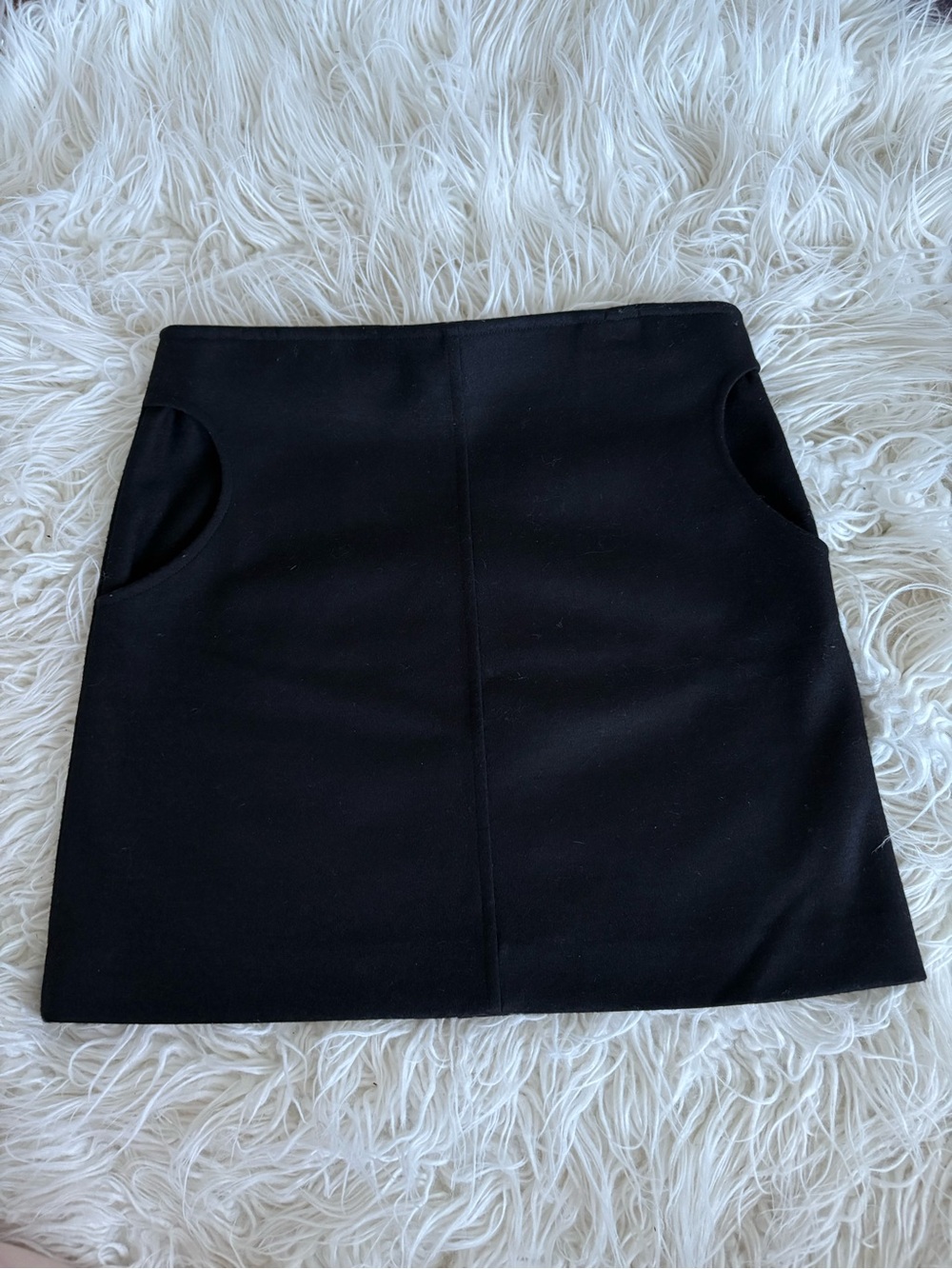 Diane von Furstenberg Black 97% Wool Katinko Mini Skirt Size 2